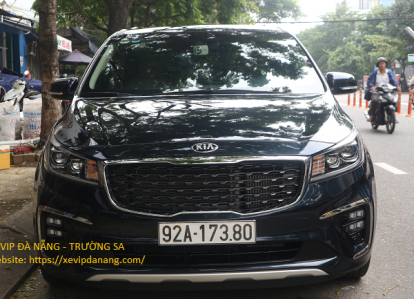 Cho thuê xe Kia Sedona tại Đà Nẵng đi Hội An giá rẻ 