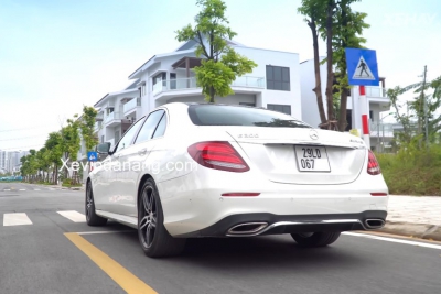 Mercedes benz E300 for rent in Danang city