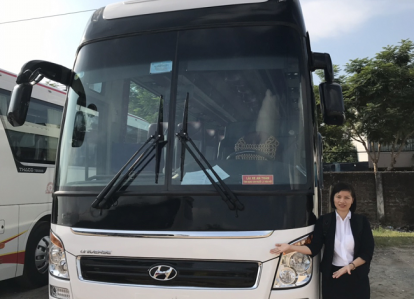 Thuê xe du lịch 45 chỗ Universe Thaco tại Đà Nẵng