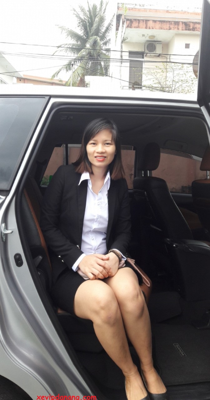 Cho thuê xe 7 chỗ innova tại Đà Nẵng