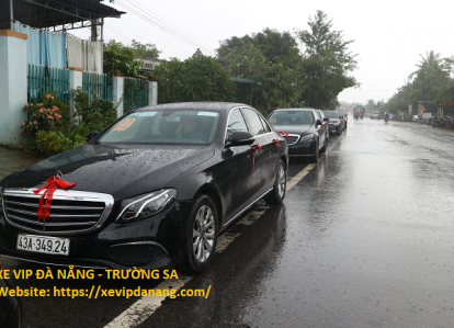 Cho thuê xe 4 chỗ Mercedes-Benz đám cưới tại Đà Nẵng 
