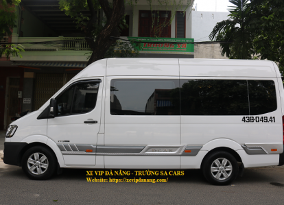 Cho thuê xe Dcar Limousine Solati 12 chỗ tại Đà Nẵng 