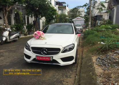 Thuê xe Mercedes-Benz VIP rước dâu đám cưới tại Đà Nẵng 