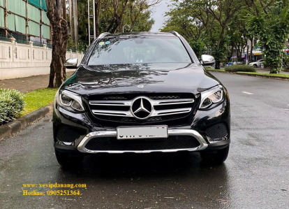 Cho thuê xe Mercedes GLC 200 tại Đà Nẵng Huế Hội An 
