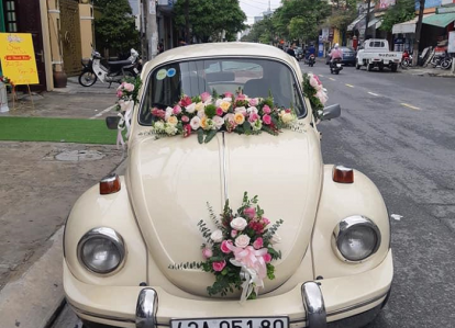 Cho thuê xe cưới cổ tại Đà Nẵng 