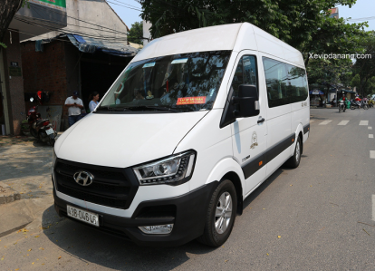 Thuê xe 16 chỗ Hyundai Solati tại Đà Nẵng giá rẻ 