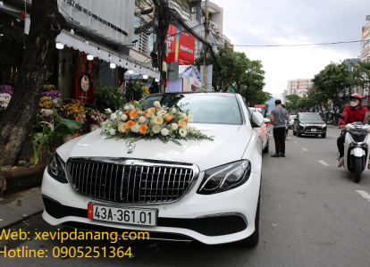 Thuê xe cưới Mercedes E200 Đà Nẵng rước dâu 