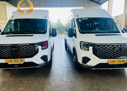 Thuê Xe Du Lịch 18 Chỗ Ford Transit Tại Đà Nẵng 