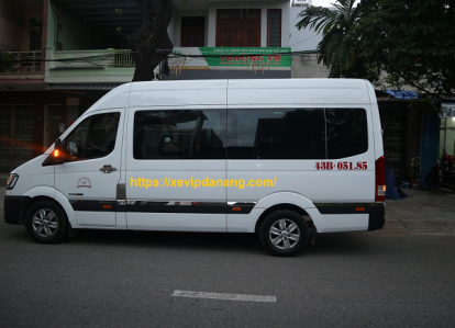 Thuê xe Limousine 12 chỗ giá rẻ tại Đà Nẵng 