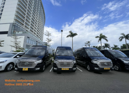 Thuê xe Limousine 12 chỗ tại Đà Nẵng Huế 1 chiều 