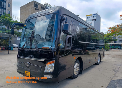 Thuê xe Limousine 19 chỗ Đà Nẵng giá rẻ 