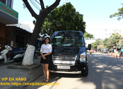 Thuê xe Limousine 9 chỗ tại Đà Nẵng 