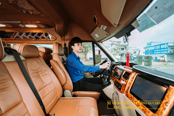 bang-gia-thue-xe-dcar-limousine-9-cho-tai-quy-nhon-binh-dinh-(2)