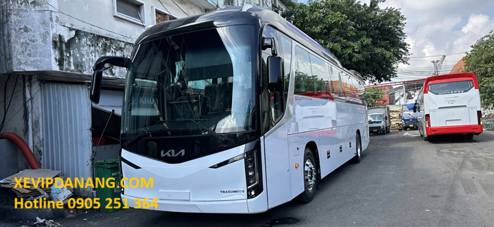 bang-gia-thue-xe-du-lich-4-cho-den-45-cho-da-nang-(1)