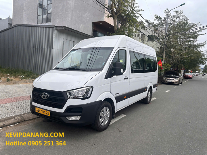 bang-gia-thue-xe-du-lich-4-cho-den-45-cho-da-nang-(3)