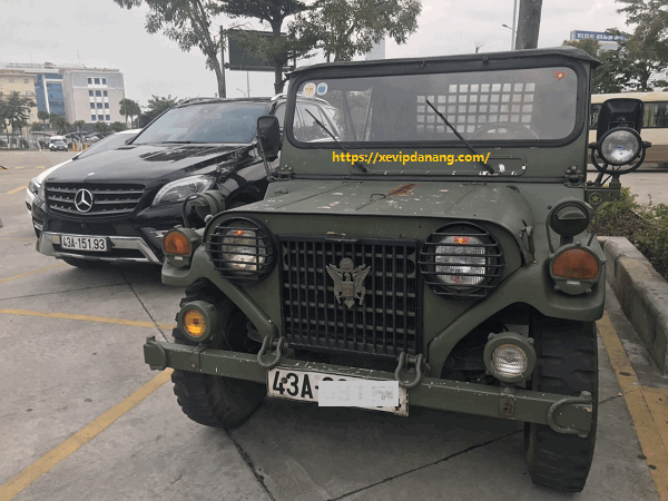 Cho thuê xe Jeep Army 4 chỗ tại Đà Nẵng