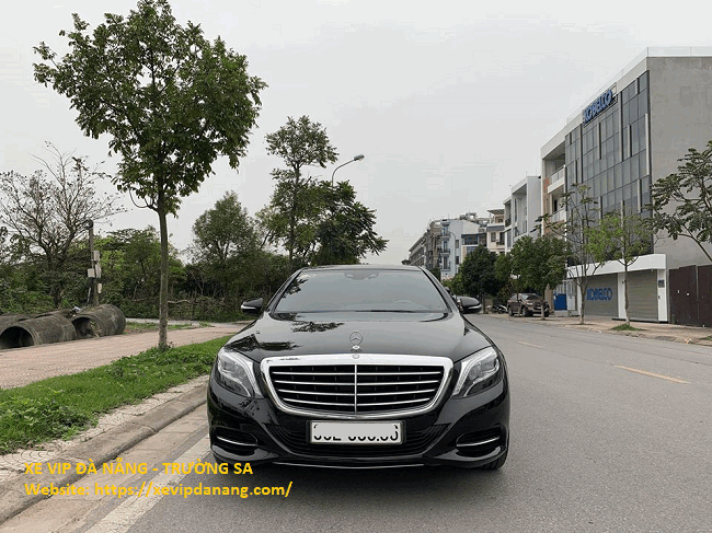 cho-thue-xe-mercedes-benz-s400-di-hoi-an-(2)