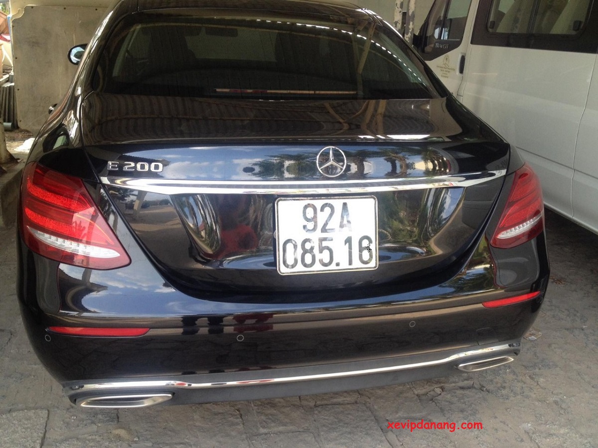 Cho thuê xe VIP Mercedes E200 tại Đà Nẵng chất lượng