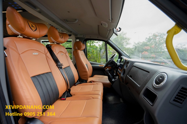 thue-xe-9-cho-dcar-limousine-o-tai-da-nang-(1)