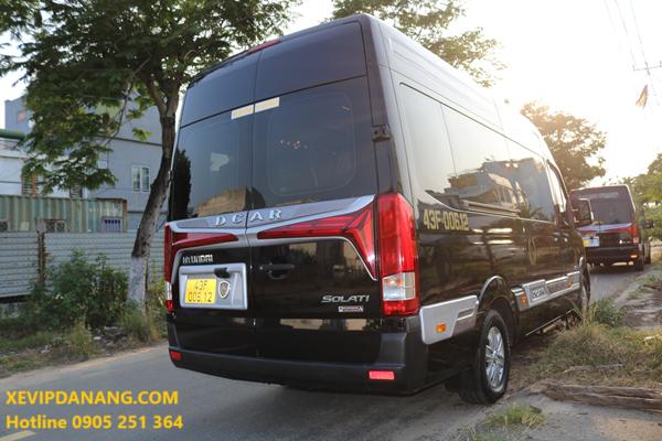 thue-xe-9-cho-dcar-limousine-o-tai-da-nang-(2)