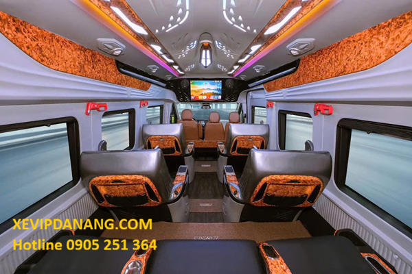 thue-xe-9-cho-du-lich-da-nang-hue-hoi-an-(3)