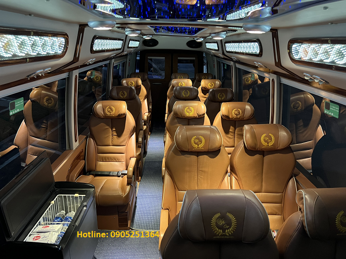 Fuso DCar Limousine Interior
