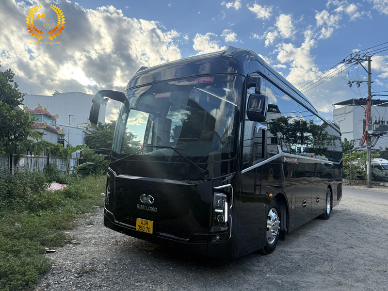 thue-xe-kim-long-limousine-24-cho-ghe-masage-da-nang-(1)