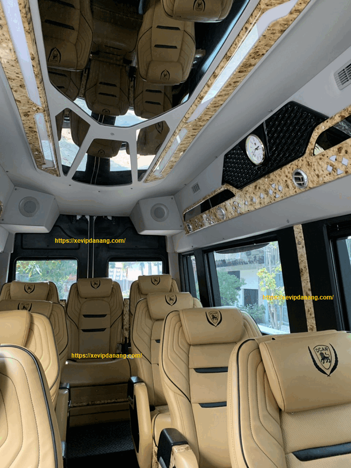 thue-xe-limousine-12-cho-da-nang-gia-re-(2)