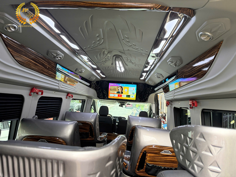 hue-xe-limousine-9-cho-da-nang-xe-moi-ghe-masage-gia-tot-(2)
