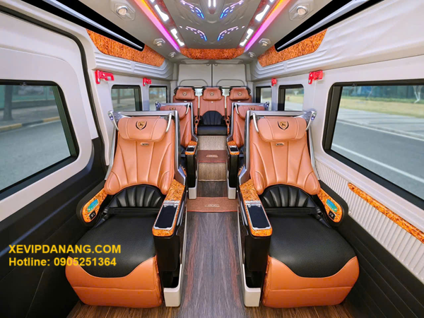 thue-xe-limousine-9-cho-moi-tai-da-nang-(1)