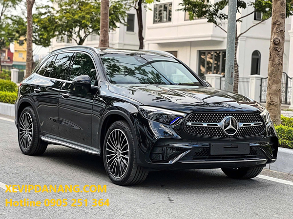 thue-xe-mercedes-e200-phuc-vu-hoi-nghi-da-nang-hue-(1)