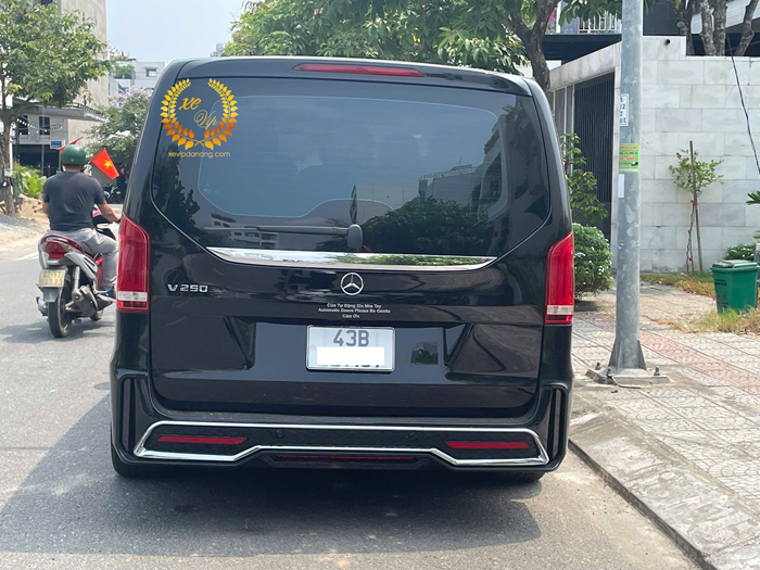 thue-xe-mercedes-v250-luxury-da-nang-(4)