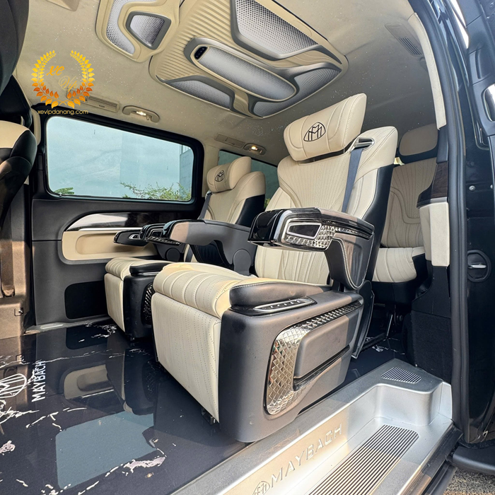 thue-xe-mercedes-v250-luxury-da-nang-(5)