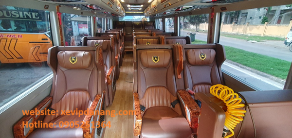 thue-xe-thaco-limousine-19-cho-tai-da-nang-gia-re-(2)