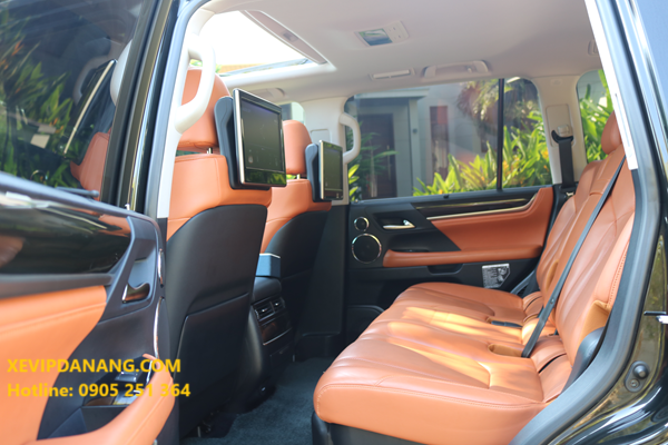 thue-xe-toyota-lexus-lx570-tai-da-nang-(3)