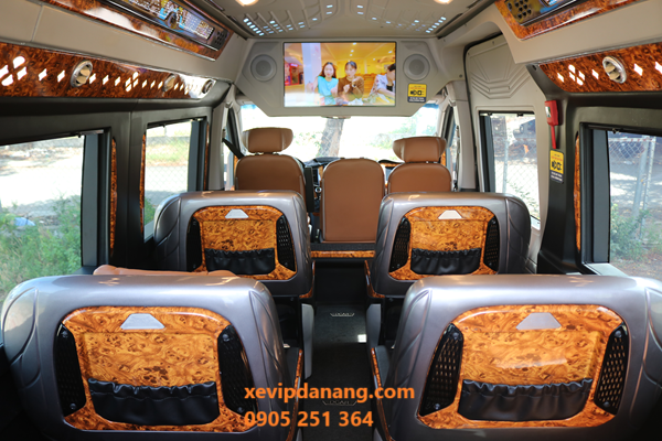 thue-xe-vip-9-cho-da-nang-limousine-(2)