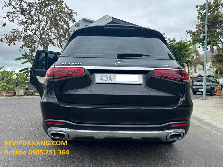 thue-xe-vip-mercedes-7-cho-tai-da-nang-(3)
