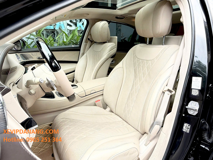 thue-xe-vip-mercedes-gls450-da-nang-(3