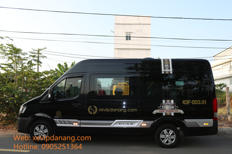 xe-dcar-solati-limousine-12-cho-tai-da-nang-cho-thue-(1)