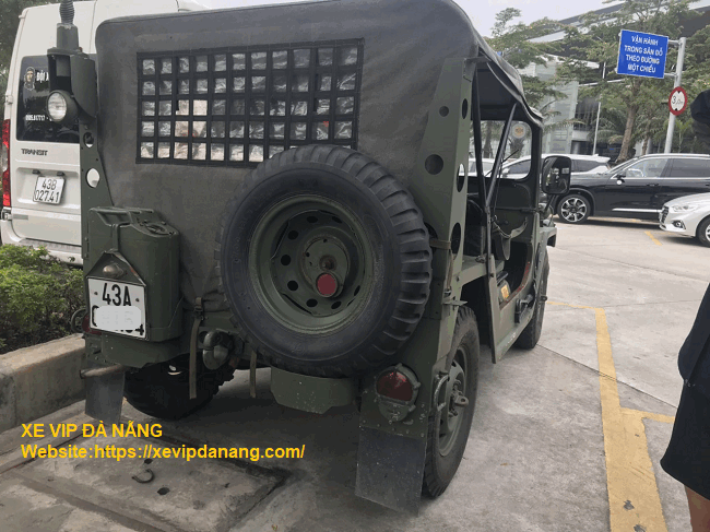 xe-jeep-da-nang-cho-thue-xe-jeep-4-cho-tai-da-nang-(2)