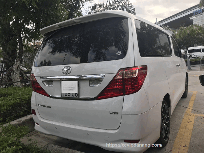 xe-toyota-alphard-da-nang-cho-thue-(3)