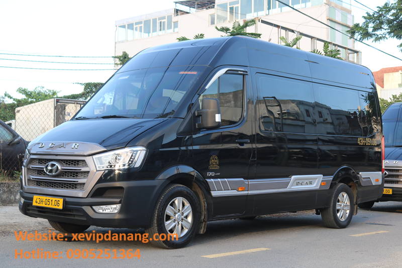 xe-vip-dcar-limousine-9-cho-da-nang-gia-re-(1)