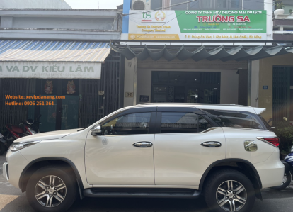 Thuê xe 7 chỗ Fortuner tại Đà Nẵng giá rẻ 