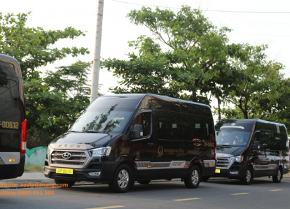 Thuê xe Limousine Đà Nẵng giá rẻ 9 chỗ  Thuê xe Limousine Đà Nẵng giá rẻ 9 chỗ