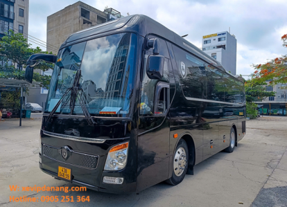 Xe VIP Limousine 19 chỗ tại Đà Nẵng Xe VIP Limousine 19 chỗ tại Đà Nẵng